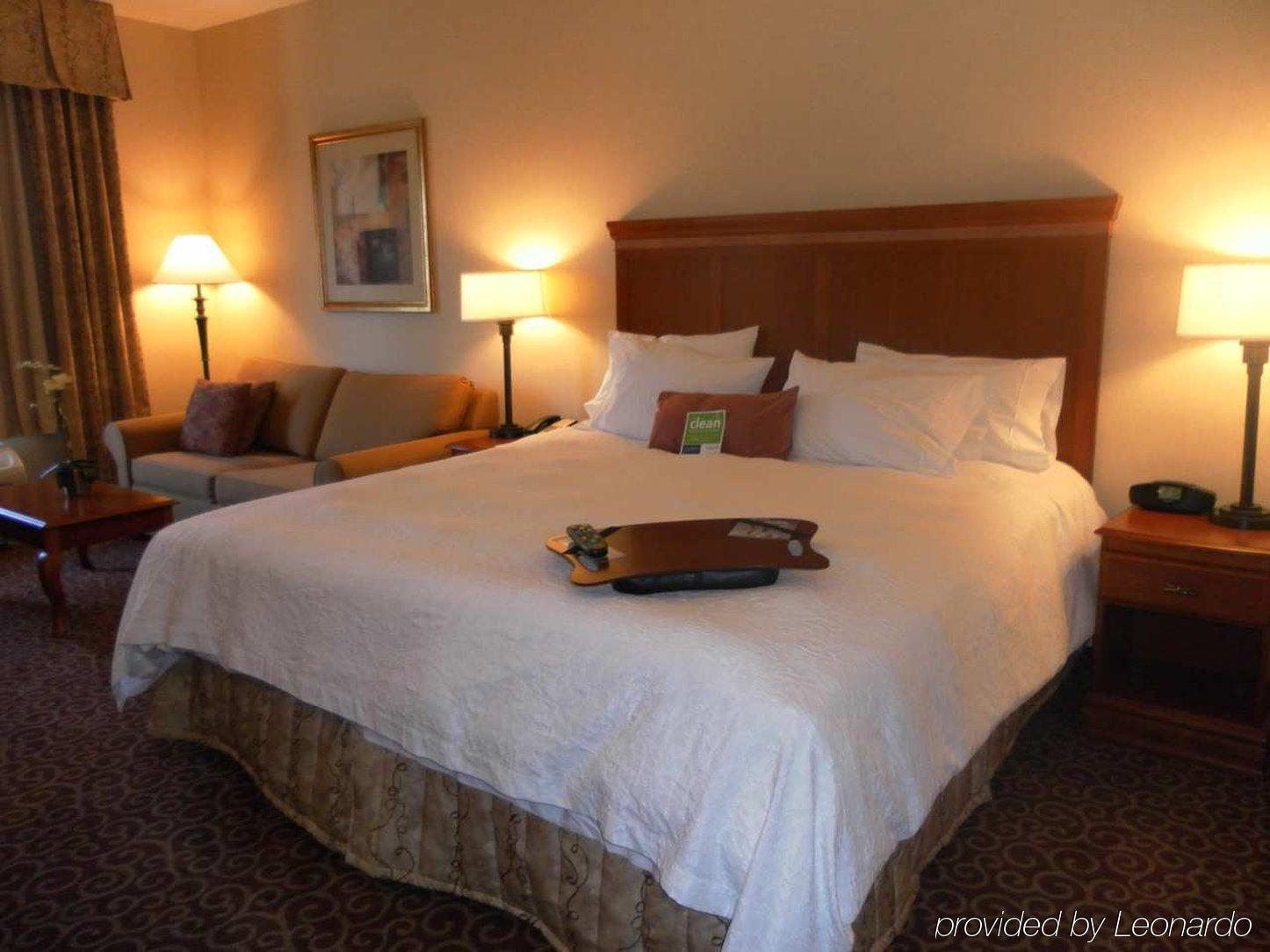 Hampton Inn & Suites By Hilton Hemet Menifee Murrieta Номер фото