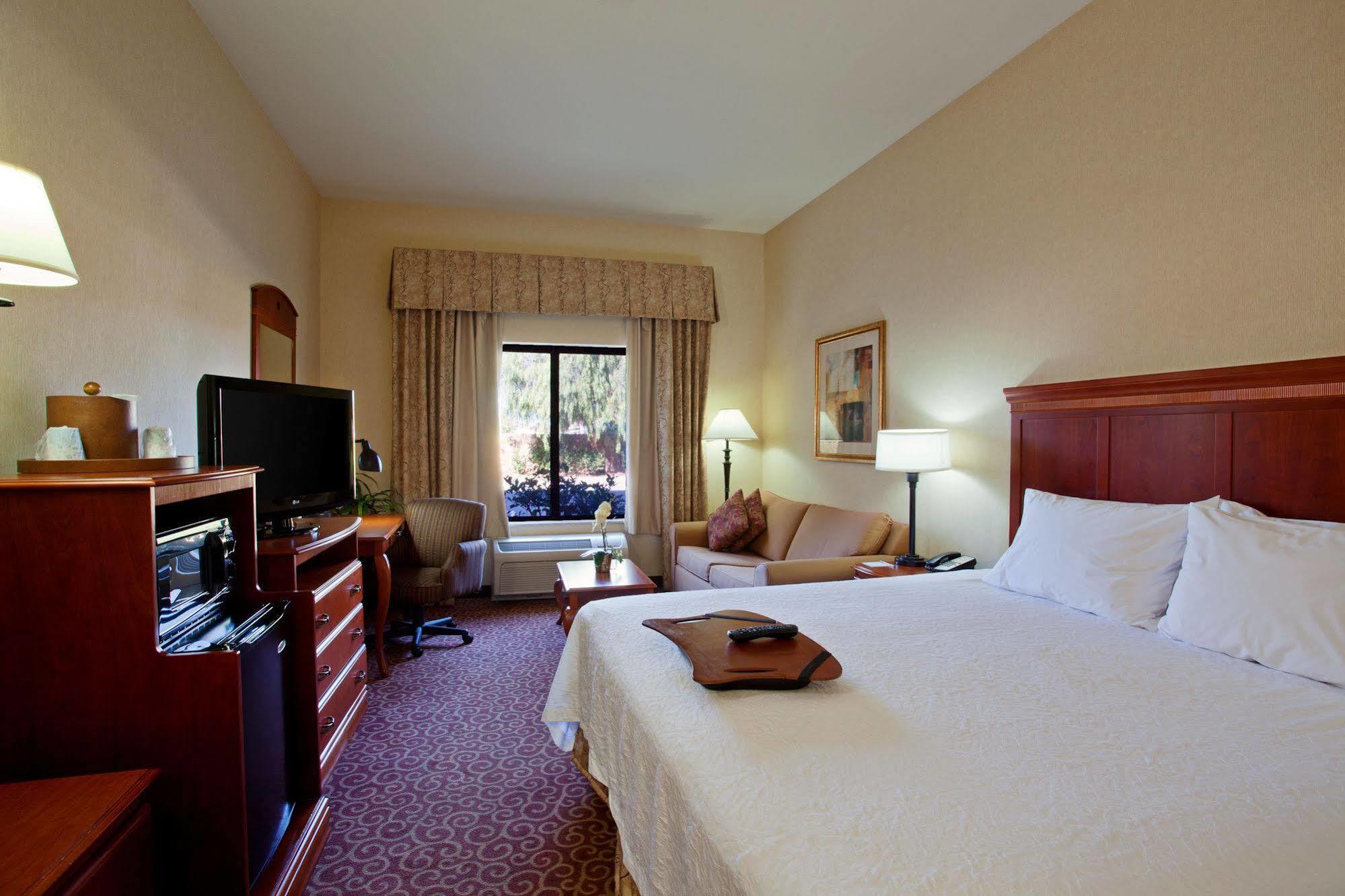 Hampton Inn & Suites By Hilton Hemet Menifee Murrieta Екстер'єр фото