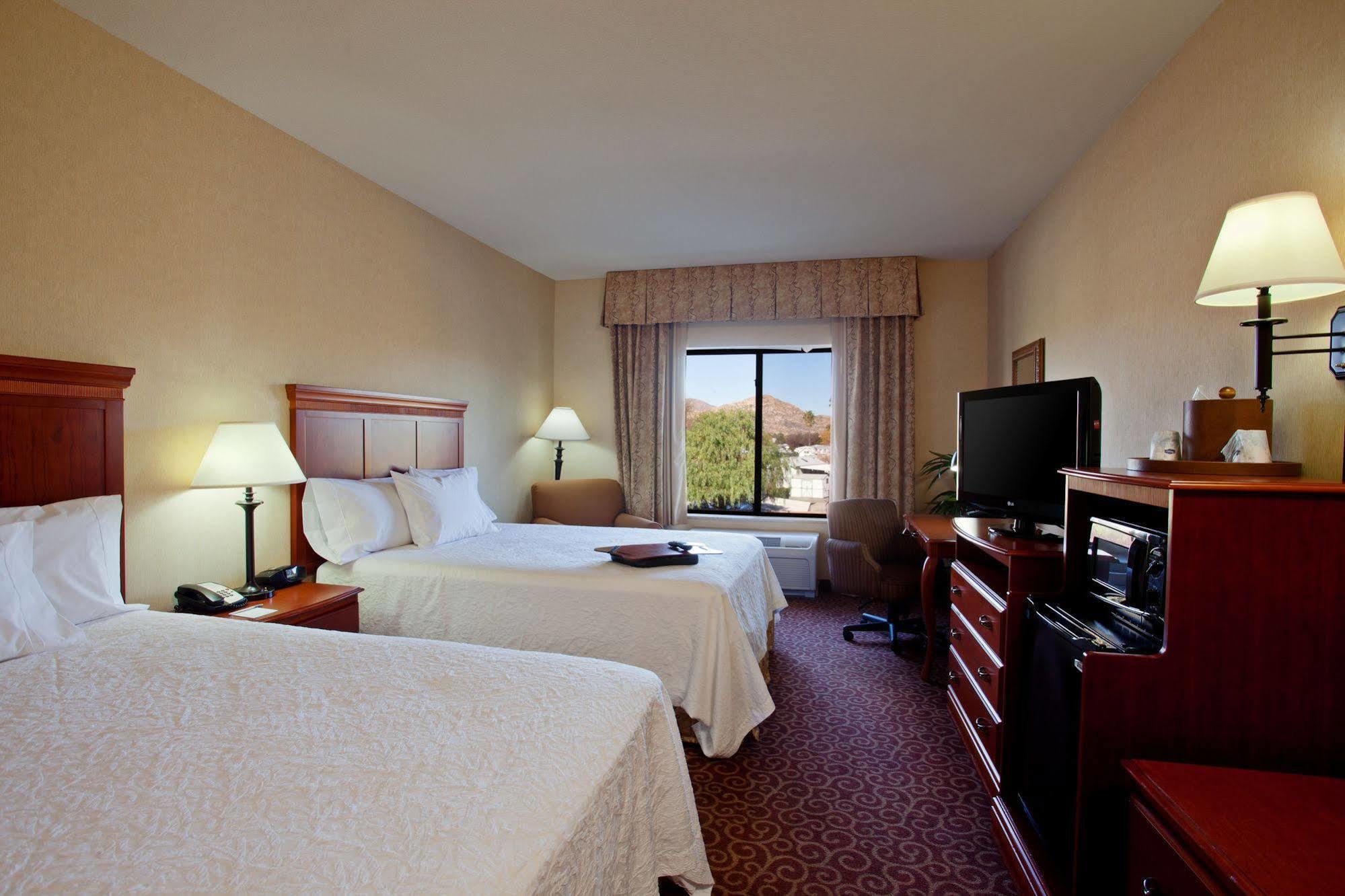 Hampton Inn & Suites By Hilton Hemet Menifee Murrieta Екстер'єр фото